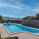 Hundefreundliche Und Strandnahe Mit Meerblick, Privatpool, Grill Kornić