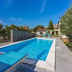 Prázdninový dům Hundefreundliche Und Strandnahe Mit Meerblick, Privatpool, Grill