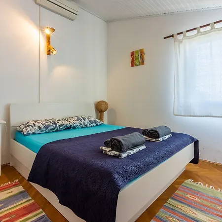 Hundefreundliche Und Strandnahe Mit Meerblick, Privatpool, Grill Dom wakacyjny Kornić