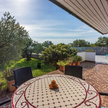 Hundefreundliche Und Strandnahe Mit Meerblick, Privatpool, Grill Dom wakacyjny