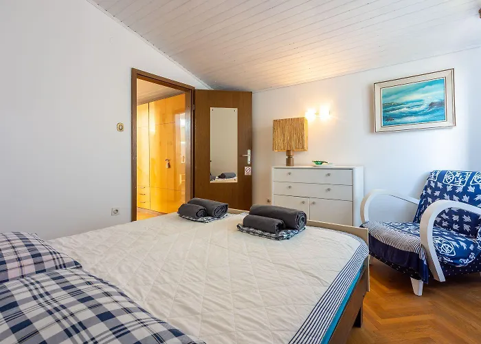 Hundefreundliche Und Strandnahe Mit Meerblick, Privatpool, Grill