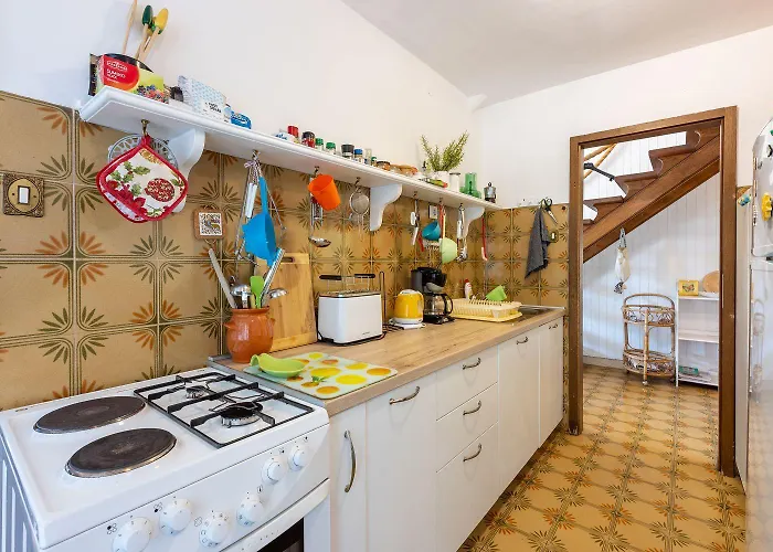 Hundefreundliche Und Strandnahe Mit Meerblick, Privatpool, Grill *