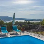 Hundefreundliche Und Strandnahe Mit Meerblick, Privatpool, Grill Kornić